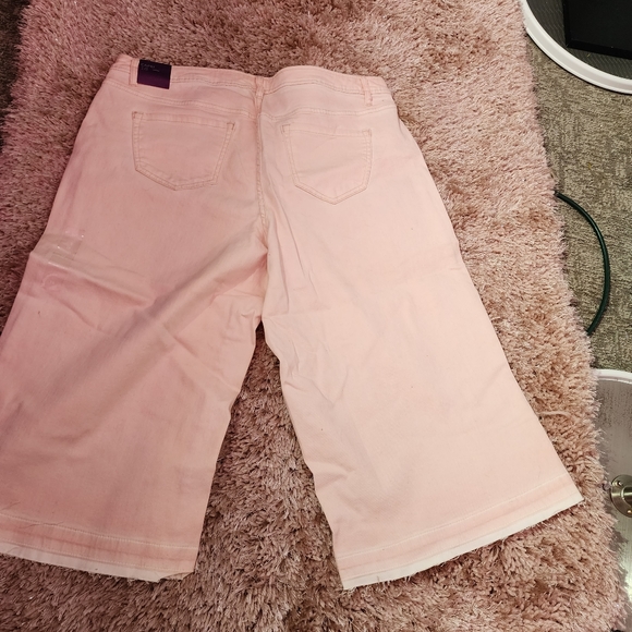 Lane bryant peach wide leg jean capri plus size 18 - Picture 4 of 4